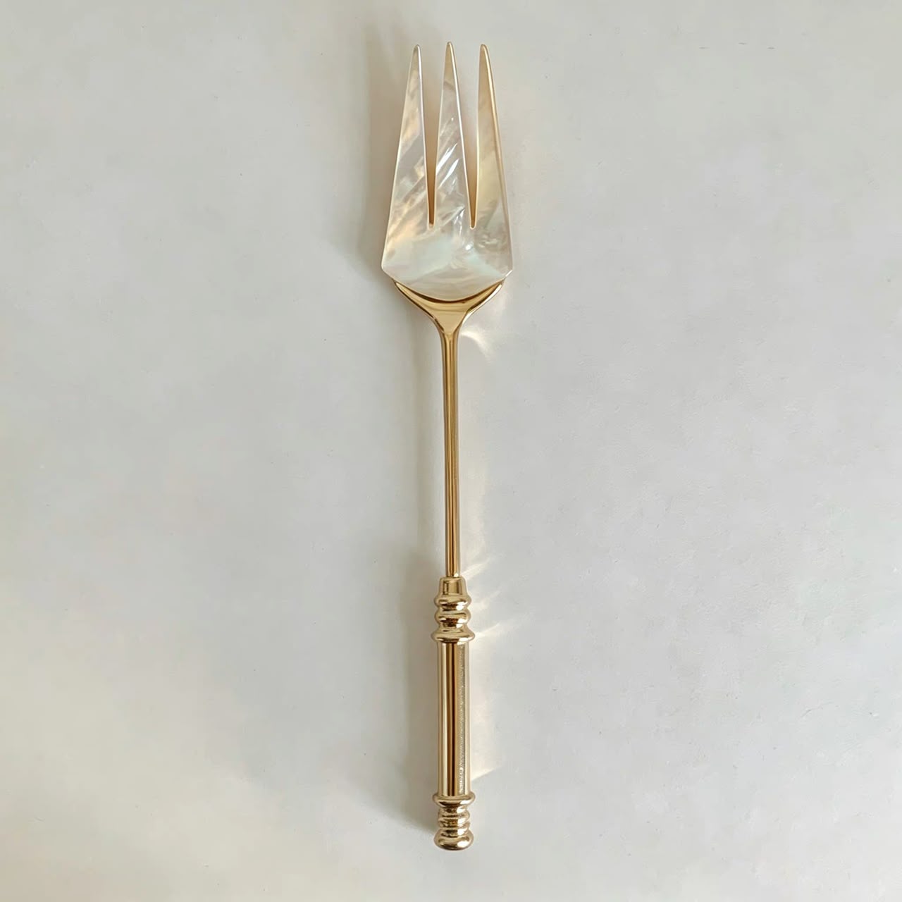 ClassiPearls Original Design Natural Caviar Shell Fork and Spoon